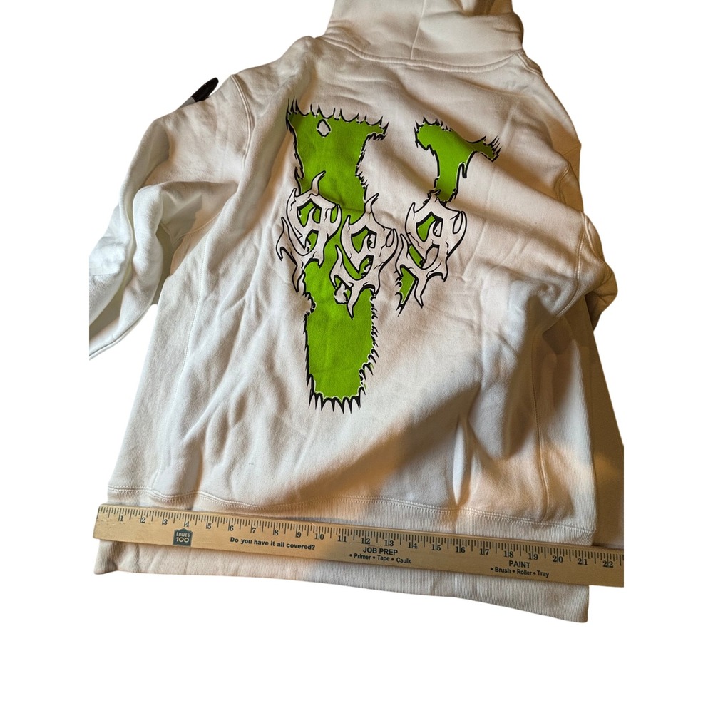 VLone Fighting Demons Graphic Hoodie White Large Men Sweatshirt BRAND NEW! - Picture 7 of 8